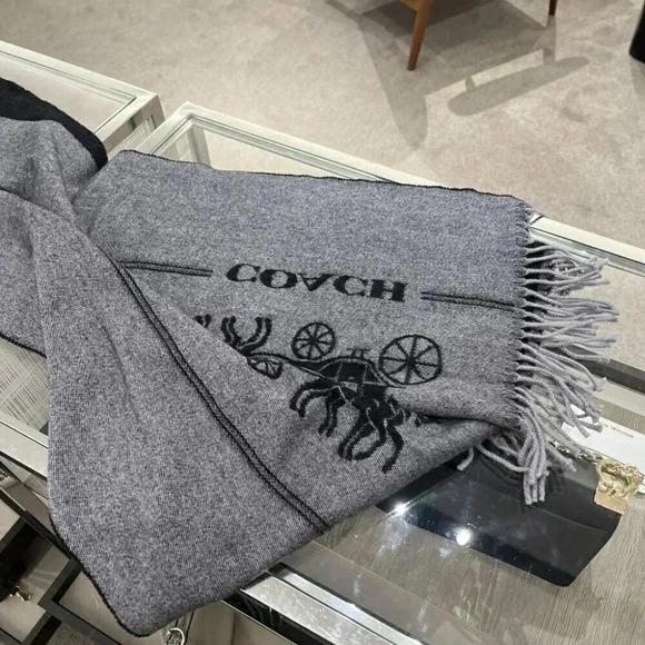 COACH Classic Horse And Carriage Oversized Muffler CK714 BLK - Picture 2 of 7